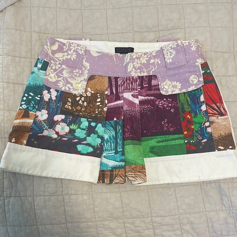 European floral motif mini skirt
